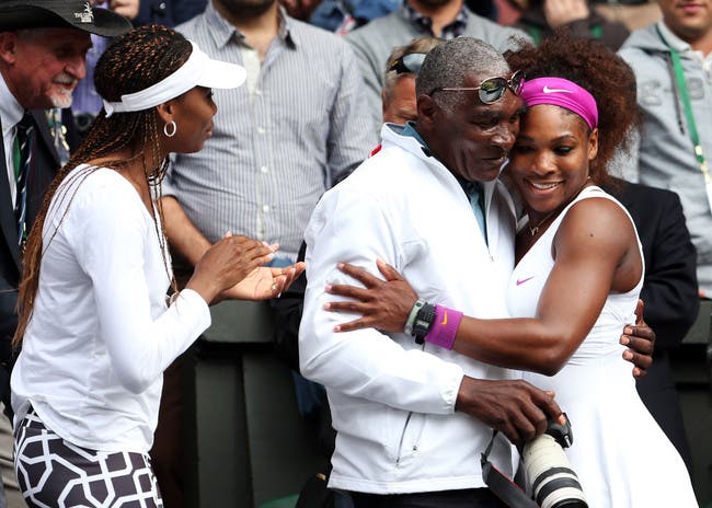 Serena Williams com o seu pai, Richard