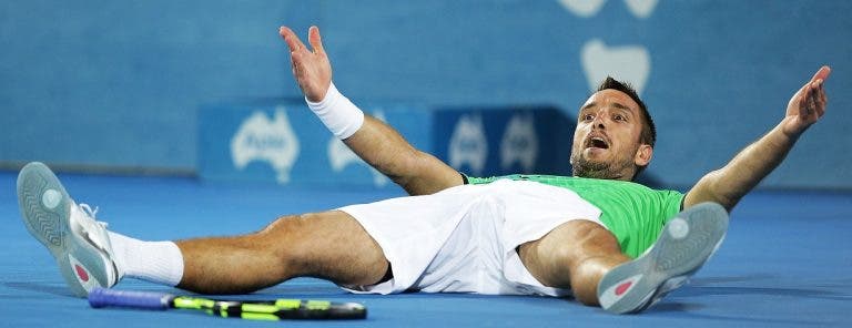 Troicki, que quer ir às ATP Finals em 2016, salva MP e defende título em Sydney