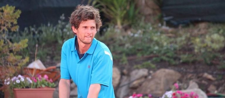 Pedro Sousa supera sétimo favorito e alcança 'quartos' na Tunísia