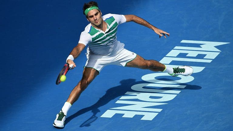 Roger Federer submetido a cirurgia