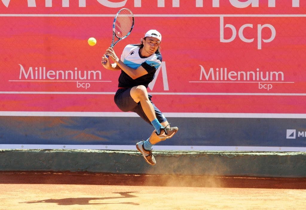 Lorenzi, Daniel e Cervantes avançam no Estoril
