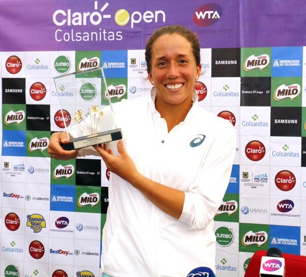 Irina Falconi conquista primeiro título da carreira em Bogotá