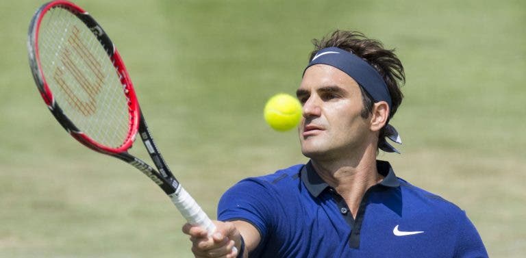 Federer avança em Estugarda e já é o 2.º da história em mais um parâmetro estatístico