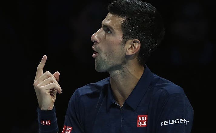 [Vídeo] Djokovic venceu fácil, mas perdeu a paciência com o árbitro Fergus Murphy