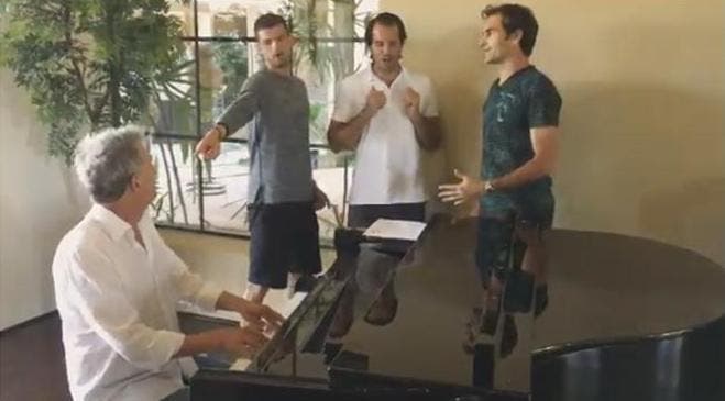 Federer e os Backhand Boys: «Era divertido demais para não partilhar com as pessoas»