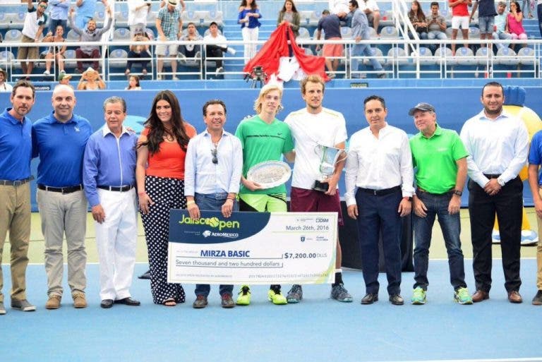 Bósnio encerra a série de 17 (!) vitórias seguidas de Denis Shapovalov no México