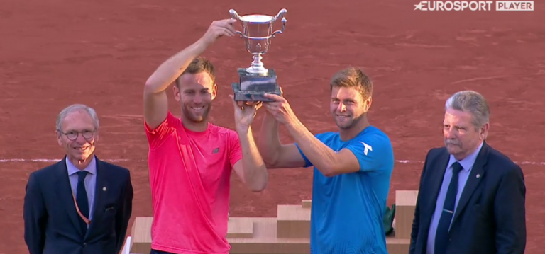 Do Estoril… para Paris. Harrison e Venus conquistam ROLAND GARROS