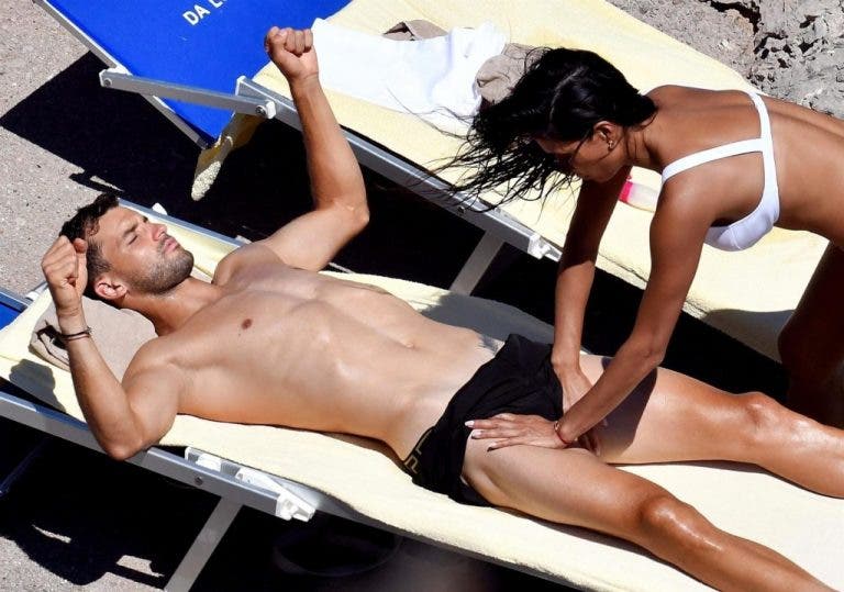 [Fotos] As férias escaldantes de Dimitrov com a cantora Nicole Scherzinger