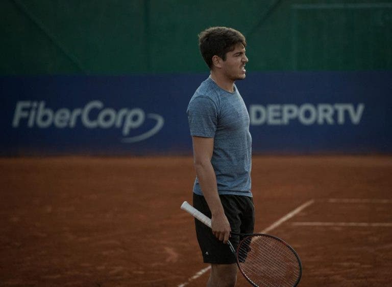 João Domingues joga muito bom ténis mas perde para Fabio Fognini nos ‘oitavos’ em São Paulo