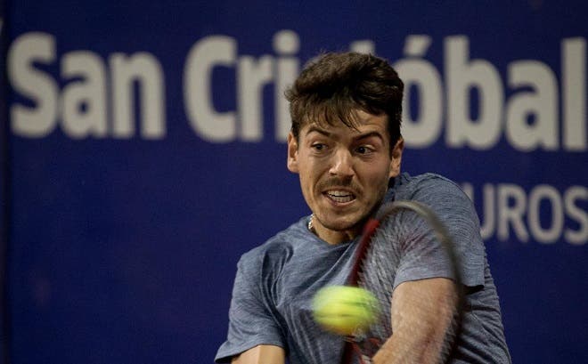 Domingues termina semana em Buenos Aires com derrota nos 'quartos' frente a ex-top 100 ATP