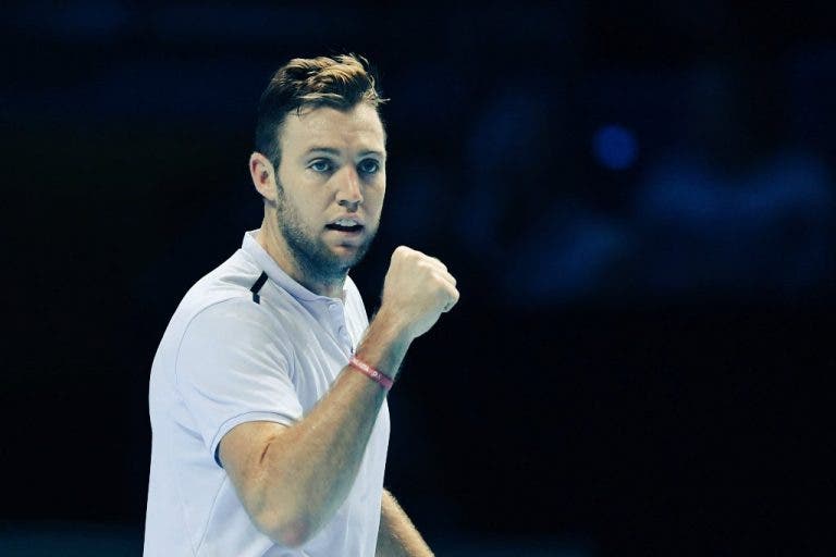 Jack Sock bate Sascha Zverev e avança para as meias-finais das ATP Finals