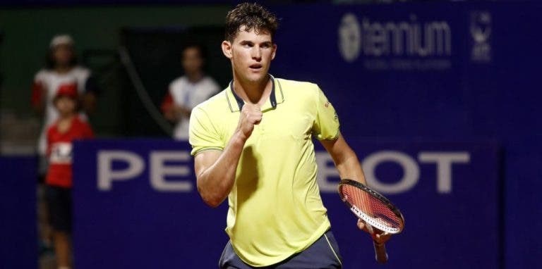 Thiem desliza na terra batida rumo ao título em Buenos Aires