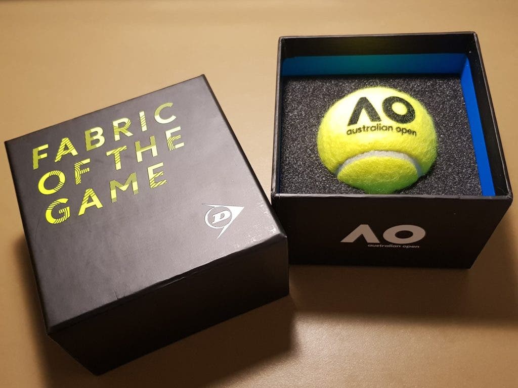 [FOTOS] Conheça a nova bola (Dunlop) do Australian Open