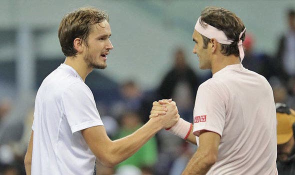 Medvedev confessa: «Tenho muitas saudades de Federer»