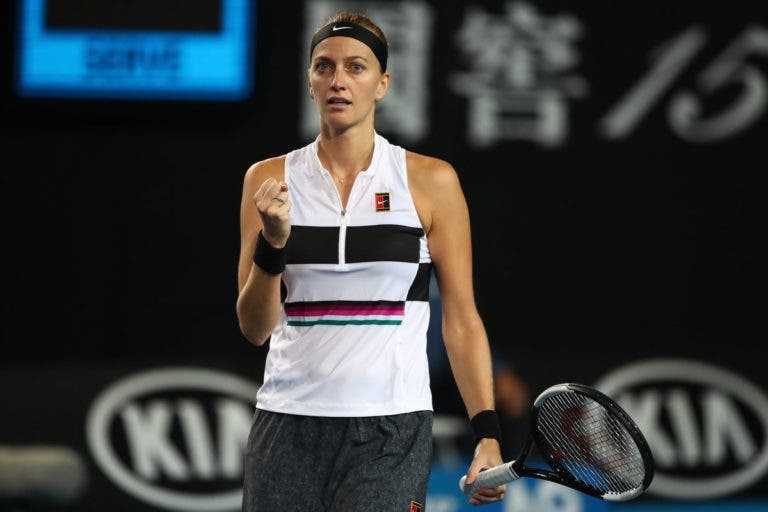 Kvitova segue com ligeireza para a terceira ronda
