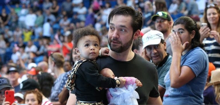 [FOTOS] Filha de Serena Williams rouba o show na Hopman Cup