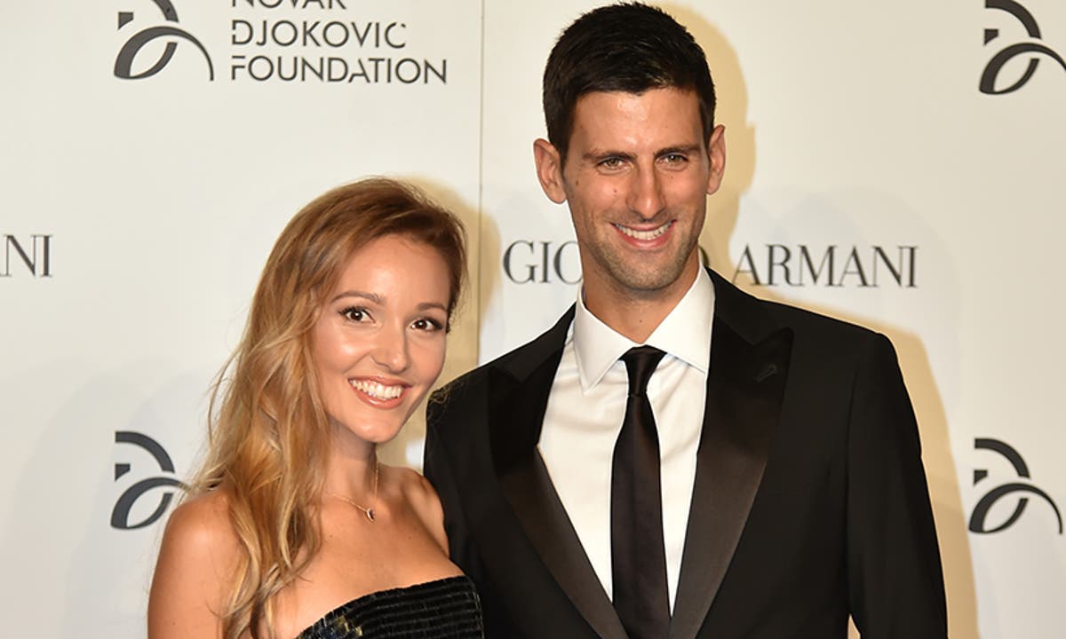 Jelena erinnert sich an ihr Gespr&auml;ch mit Djokovic nach seiner Ellbogenoperation: &bdquo;Ich habe diesen Kampf verloren, ich gebe auf.&ldquo;
