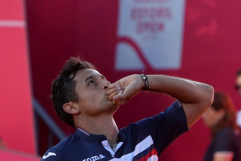 Almagro cede na estreia e despede-se do ténis profissional