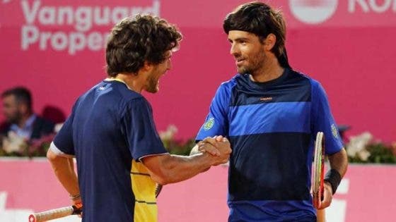 Pedro Sousa e Gastão Elias nos ‘quartos’ de pares em Tampere
