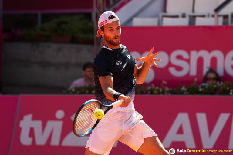 João Sousa já tem hora e court para o encontro com Frances Tiafoe em Roma