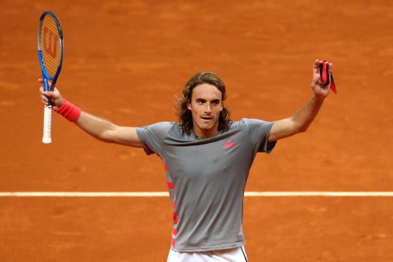 Tsitsipas: «Sinto-me tão cómodo em court que me vejo capaz de fazer milagres»