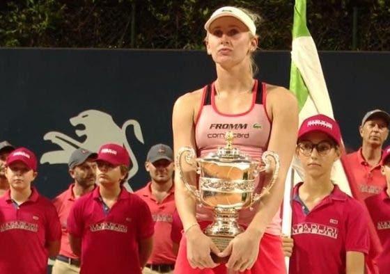 Teichmann surpreende Bertens e conquista Palermo