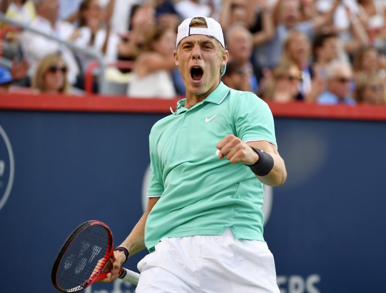 Na estreia de Youzhny, Shapovalov bate carrasco de Murray em Winston-Salem