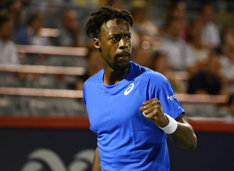 Monfils vira sobre Radu Albot e fica a uma vitória de marcar presença em Londres