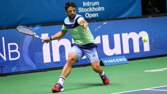 A dias da reforma, Tipsarevic atropela Fognini em Estocolmo