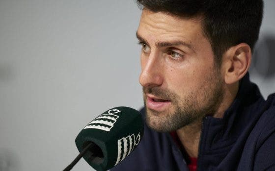 Bartoli e Rubin criticam Djokovic por causa das vacinas