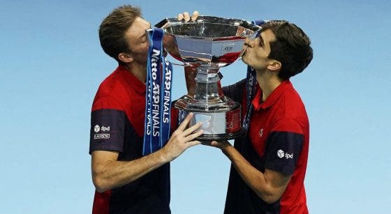 Mahut e Pierre Herbert fecham semana de sonho e conquistam as ATP Finals em pares