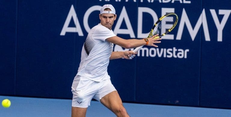 Rafa Nadal está de volta aos treinos de olho em 2020