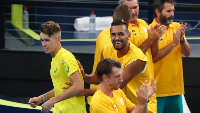Kyrgios lamenta ausência de De Minaur: «Um dos melhores jogadores do Mundo»