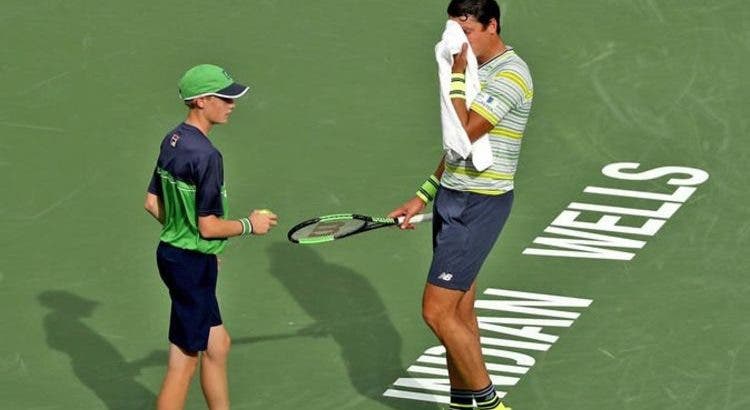 Oficial: Indian Wells proíbe apanha-bolas de darem toalhas aos tenistas