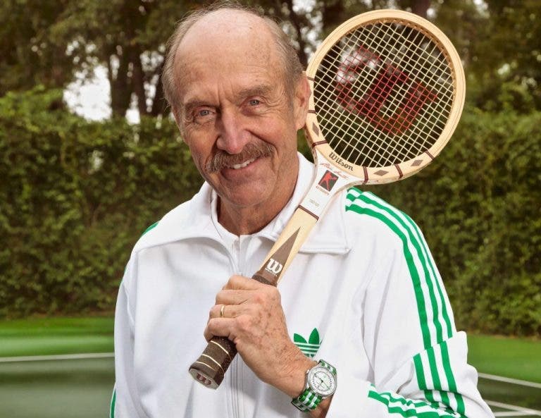 Stan Smith: «Laver podia ter vencido mais uns 10 Grand Slams»