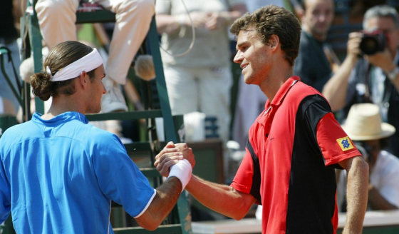 Guga Kuerten: «Sentimo-nos perto do menino Federer, do garoto que vi nos juniores»