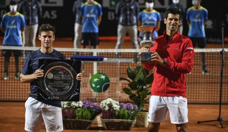 Schwartzman: «Djokovic tem muitas finais nas costas e sabe como jogá-las»