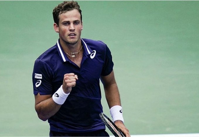 Pospisil continua em grande, elimina Agut em quase 4 horas e está nos ‘oitavos’ do US Open