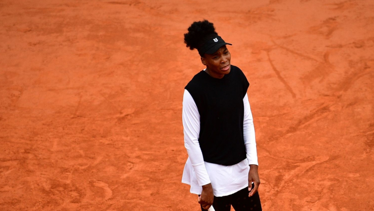 Venus Williams perde em Paris, coloca ponto final na época mas garante que vai voltar