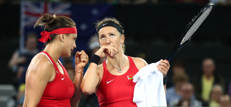Final de luxo em Ostrava: Sabalenka vence e marca duelo com Azarenka