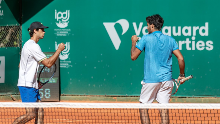 Borges e Cabral alcançam grande vitória e garantem finalista português em pares