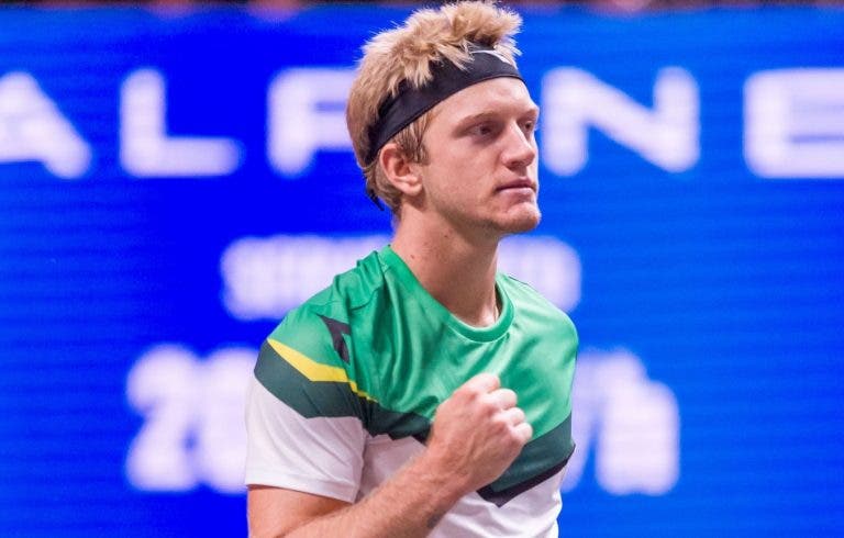 Zverev entra forte em Colónia e Davidovich agudiza a crise de Cilic