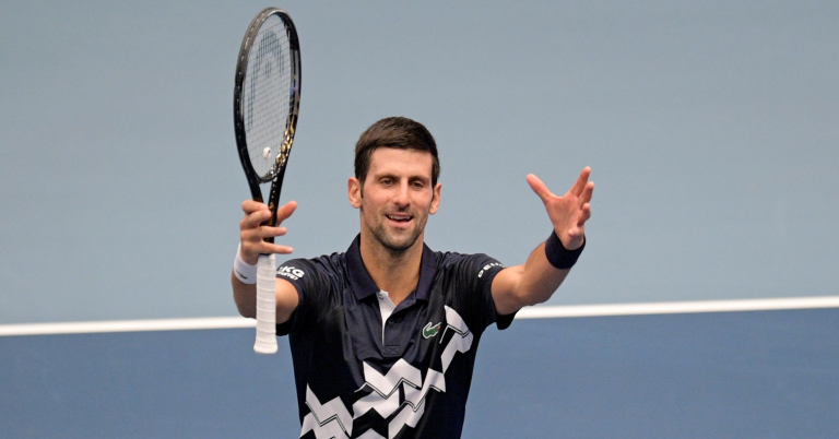 Djokovic bate Coric em duelo fabuloso, garante liderança ATP até final de 2020 e iguala Sampras