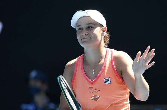 Favoritas Barty, Kenin e Svitolina sofrem mas garantem quartos de final em Melbourne