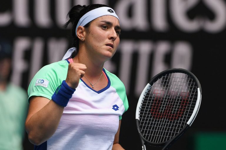 Jabeur agiganta-se e condena Kenin a mais uma desilusão em 2021