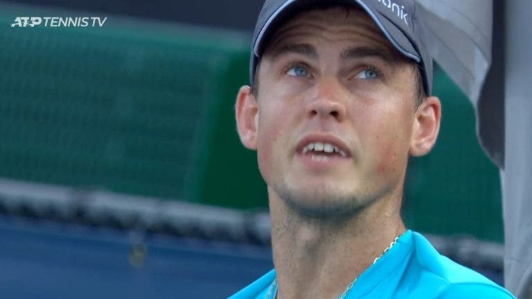 Pospisil perde a cabeça e chama ‘idiota de m*rda’ ao líder do ATP Tour durante encontro