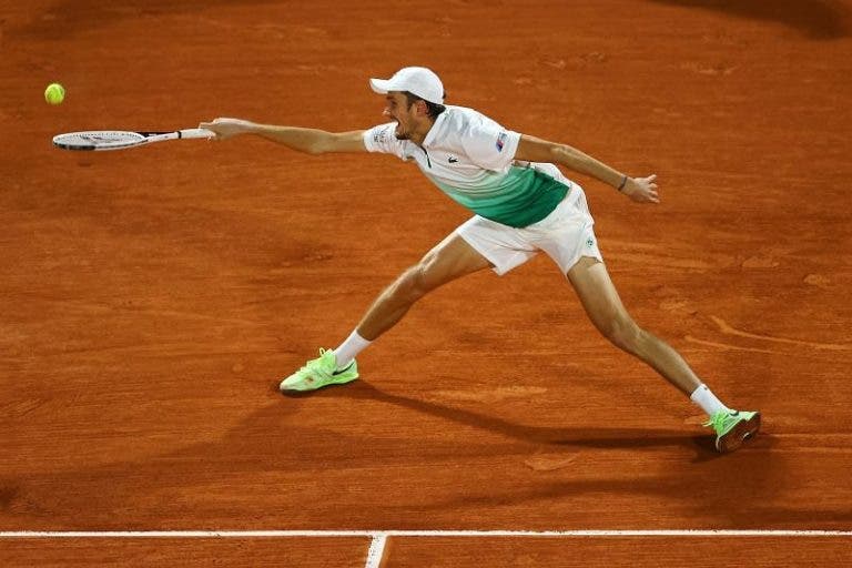 Caos à vista? Medvedev desiste com Covid-19 depois de treinar… com Nadal