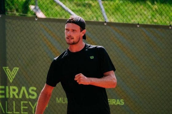 Cação vira rumo aos oitavos-de-final do Maia Open I
