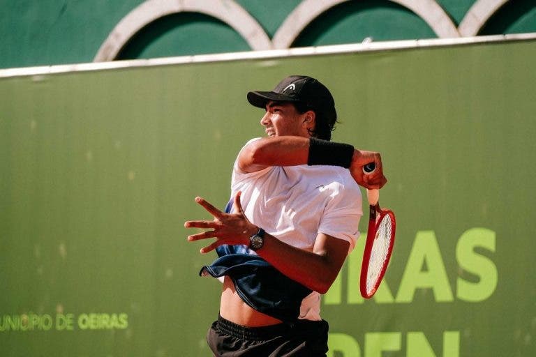 Henrique Rocha e Jaime Faria a um passo de se juntarem a Miguel Gomes em Wimbledon