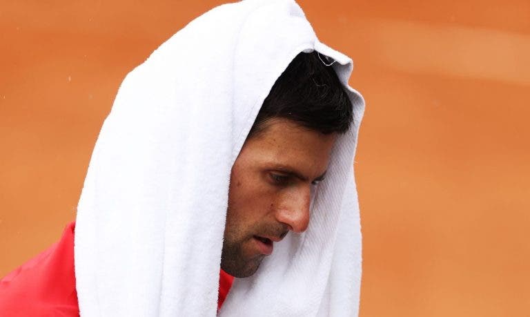 Chuva interrompe jornada em Roma (outra vez) com Tsitsipas a dominar Djokovic